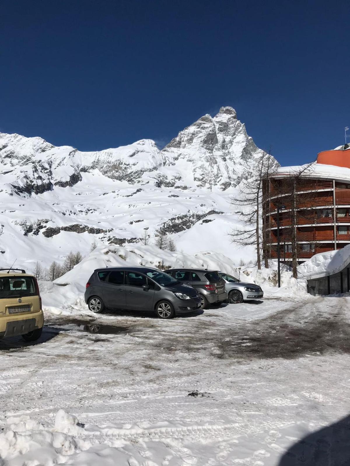Apartamento Profumo Di Legno A Cielo Alto La Coquille Breuil-Cervinia Exterior foto