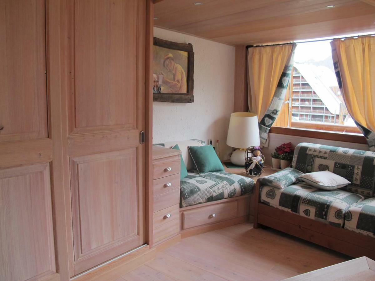 Apartamento Profumo Di Legno A Cielo Alto La Coquille Breuil-Cervinia Exterior foto